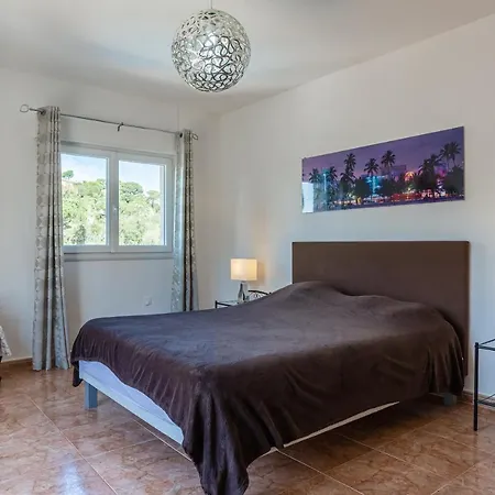Villa Denis Completa Vidreres